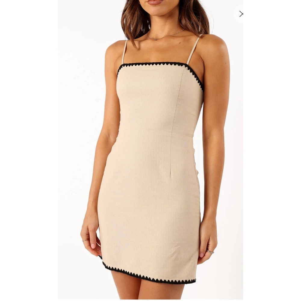 PETAL & PUP LINO CONTRAST TRIM MINI
DRESS - CREAM BLACK